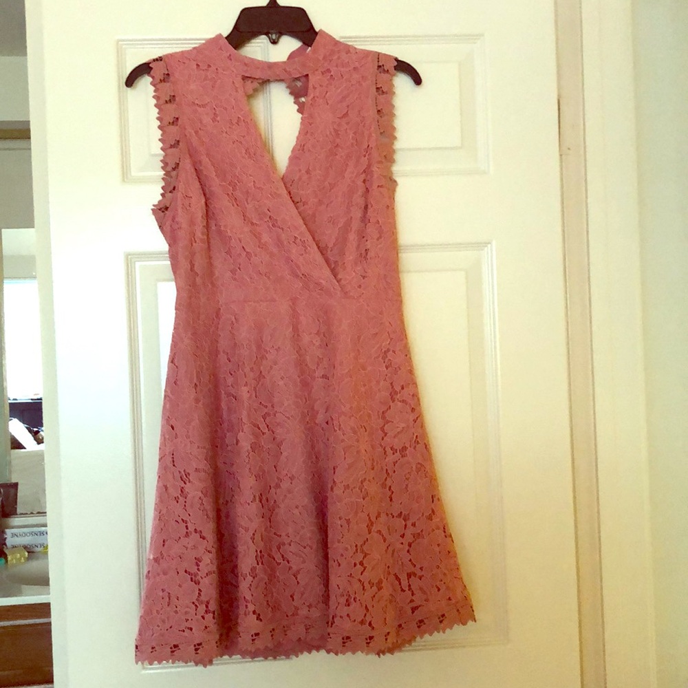 Stunning blush lace detail dress, size medium